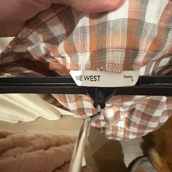 Nine West Tan and White Plaid Blazer and shorts set - Picture 5 of 8